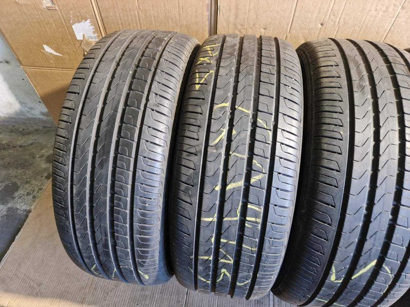 4 Pirelli R19 235/55 Anvelope de vară Dot3319
