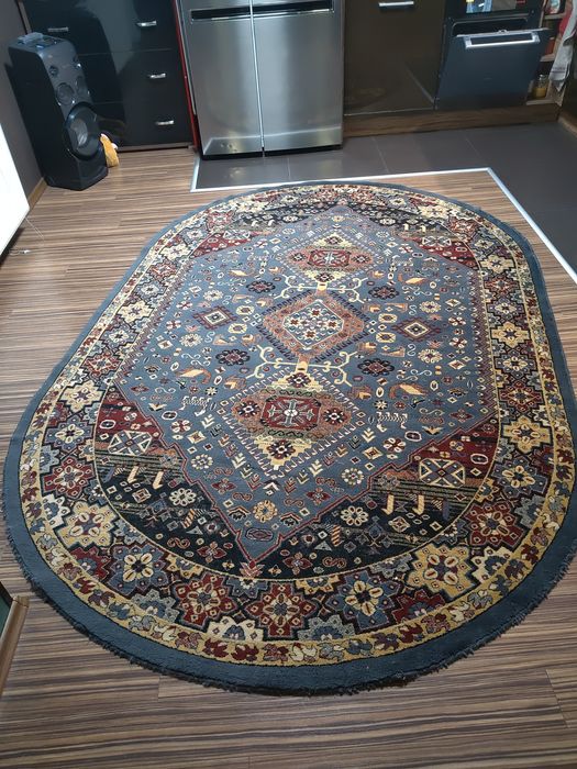 Персийски килим 2-3м.елипса