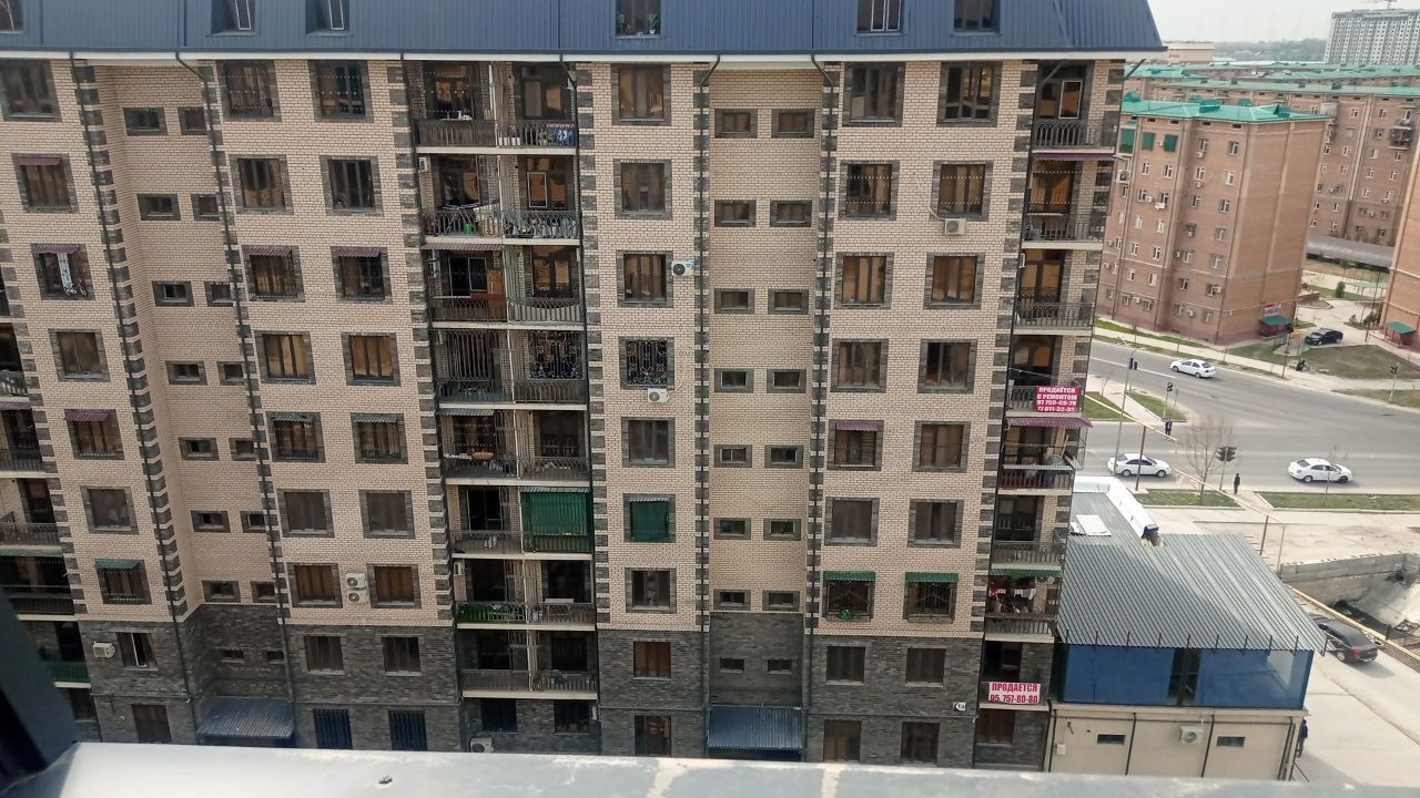 Продаётся. Янгихаёт тумани дом новостройка без мебели