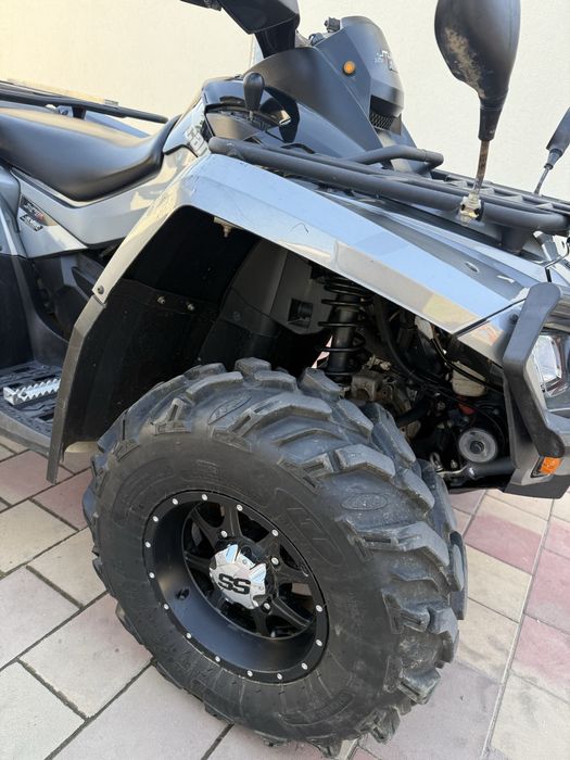 Can-Am Outlander 800R