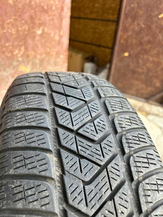 anvelope pirelli scorpion iarna 215/65/17