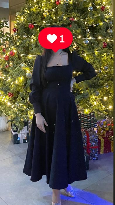 Продам платье черное