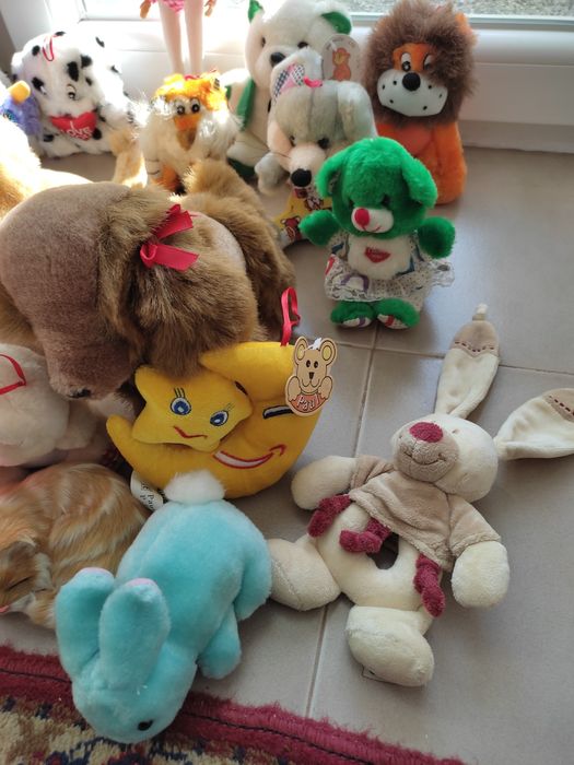 Детски играчки и Барби