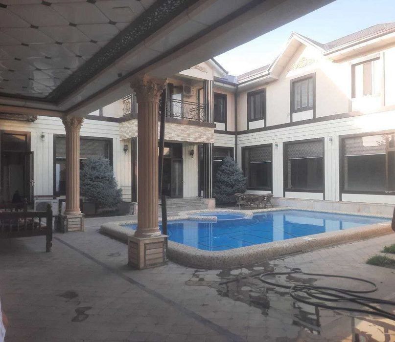 Чарвак Дача бочка / Dacha bochka (бочкани центорида)