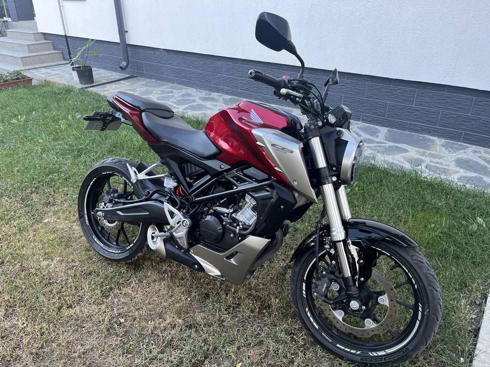 Honda cb125r 2018