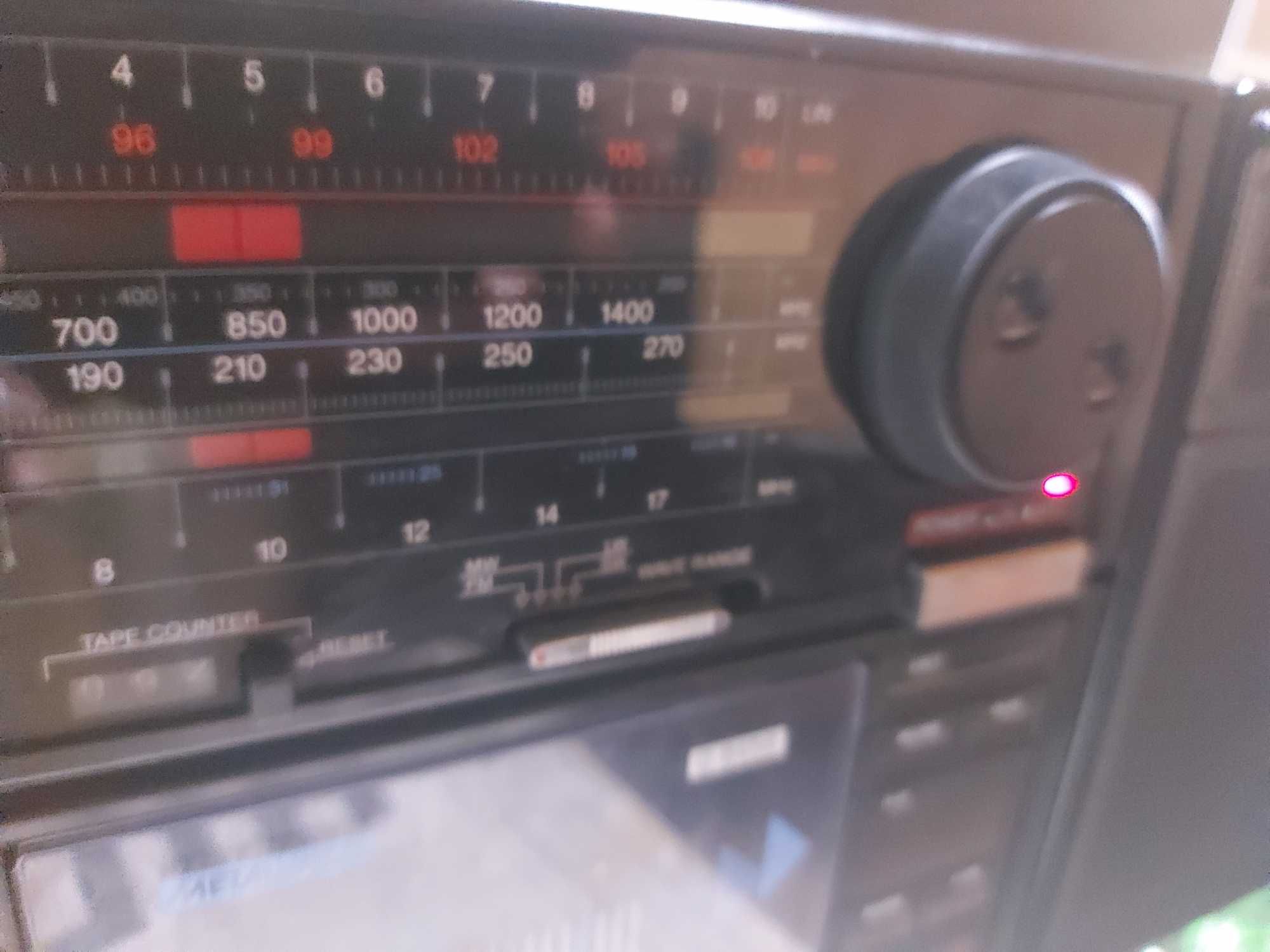 Philips D8458 Tandem Soundmachine Boombox