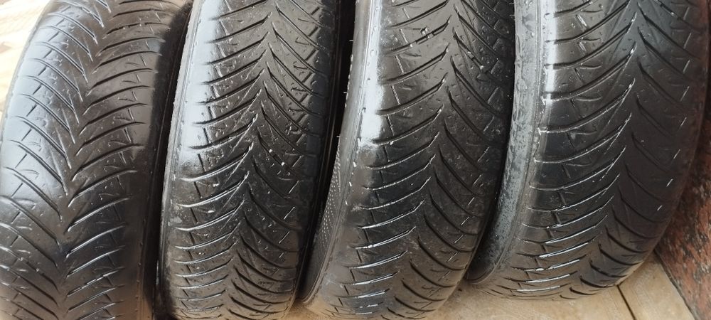 Шины 165/70 R13 б/у на Матиз.