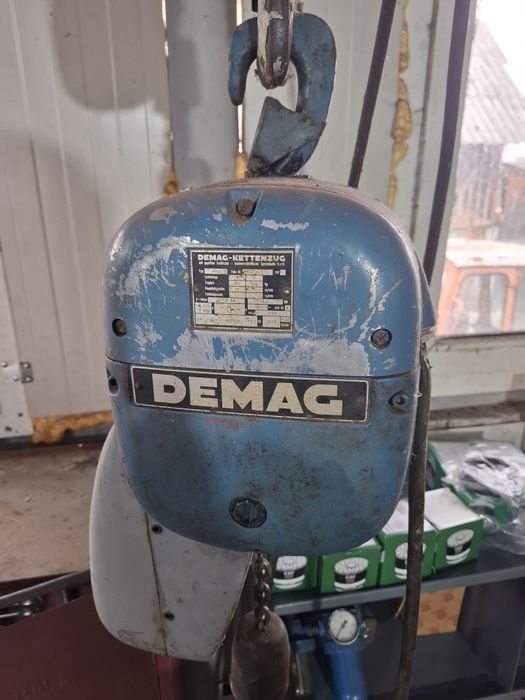 Electropalan Demag 250kg