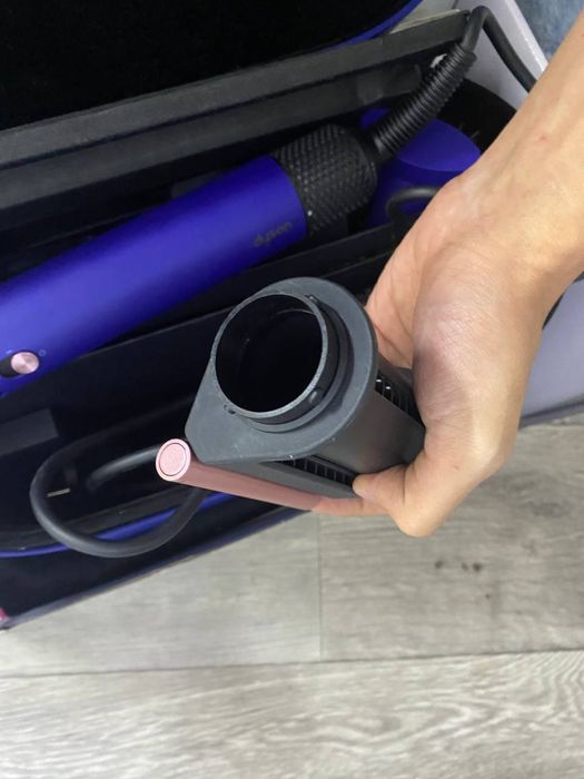 Dyson Airwrap HS05 фен, б/у