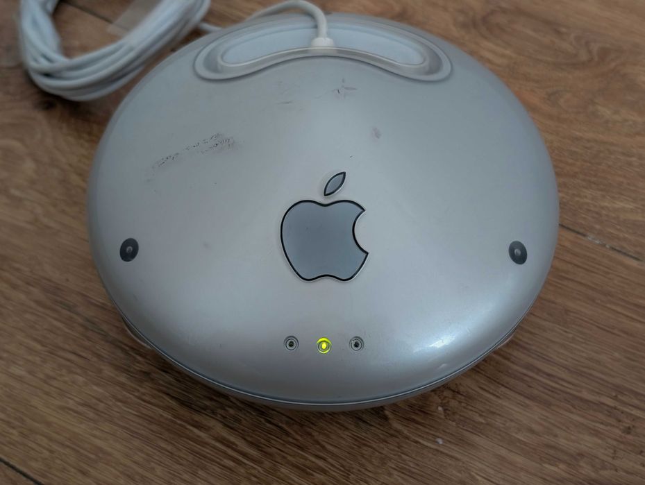 Vand Airport Base Station de top top