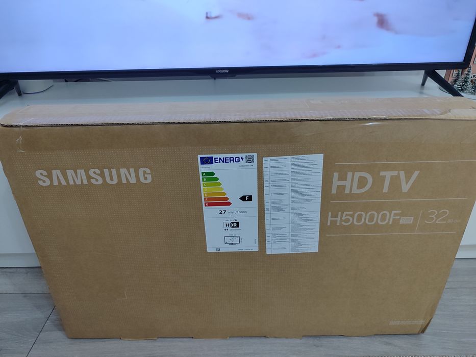 Vând tv Smart Samsung