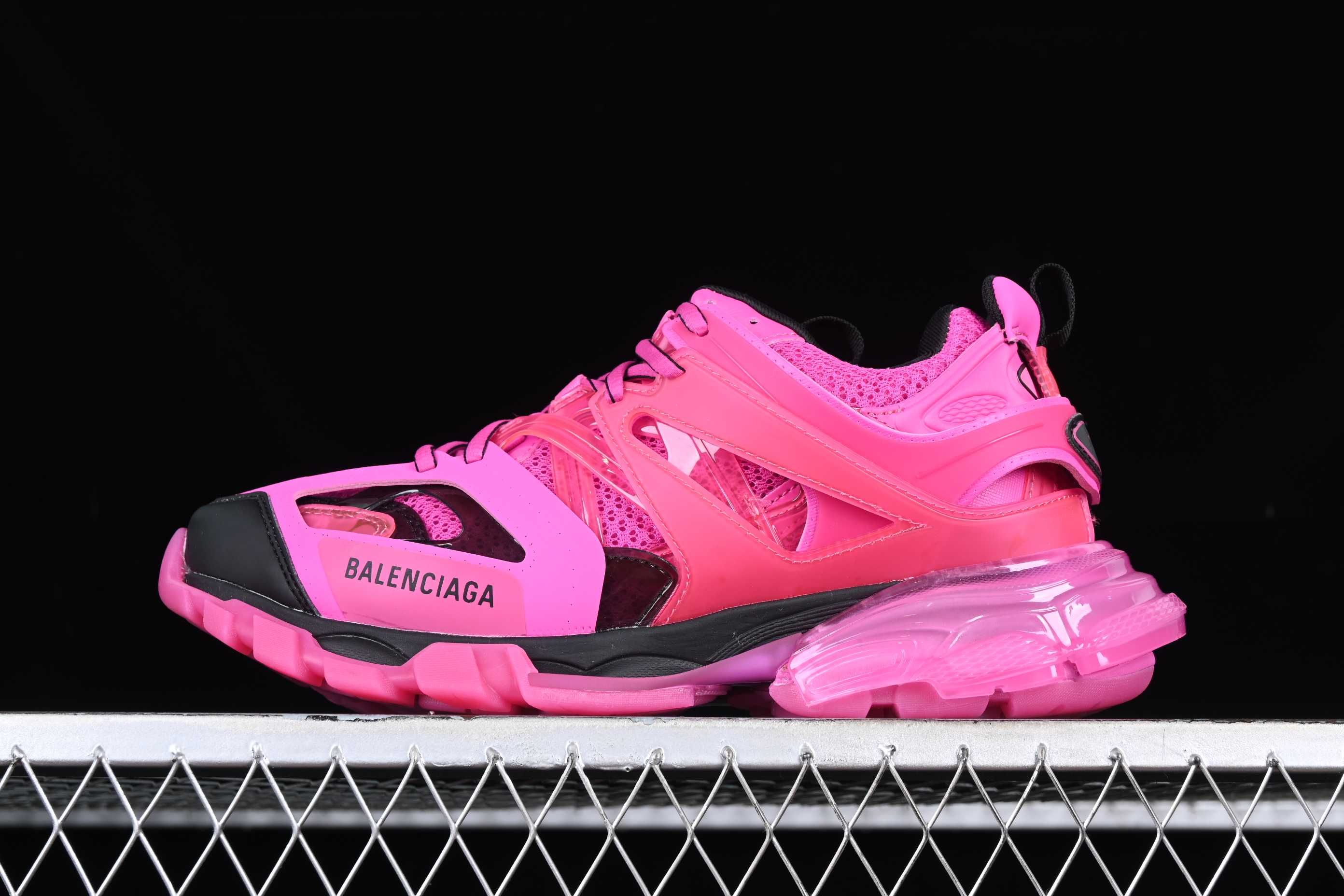 Balenciaga 3XL / 10XL / Track / Triple S / Cargo / Defender /  Model's
