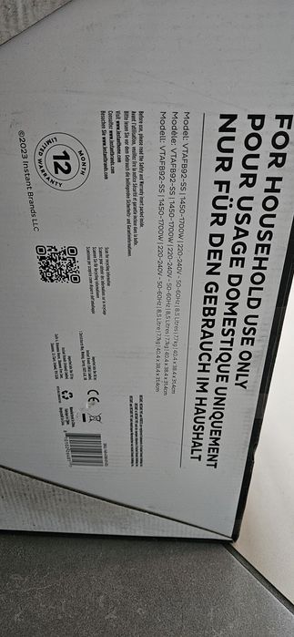 Продавам Instant Vortex PLUS VersaZone ClearCook Air Fryer 8.5л