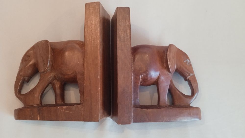 Elefanti, suporti laterali de carti, vechi, din lemn de palisandru