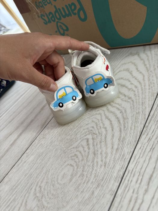 Incaltaminte marimea 22 baiat