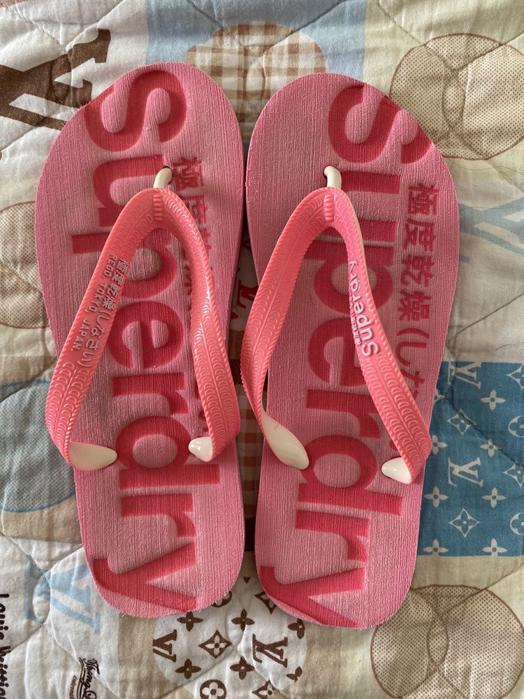 Slapi ,Flip-flops Superdry perfecti pt vara