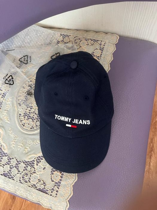 Tommy hilfiger ориг новая kangol nike lacoste calvin ea7 polo adidas