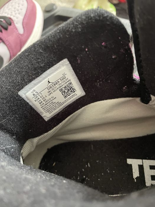 Nike Jordan 1 High Element Gore-Tex Berry 42