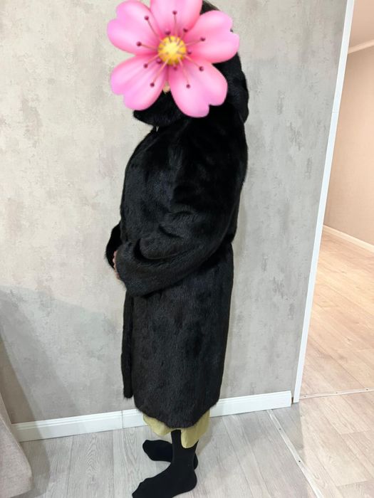 Продам шубу новая