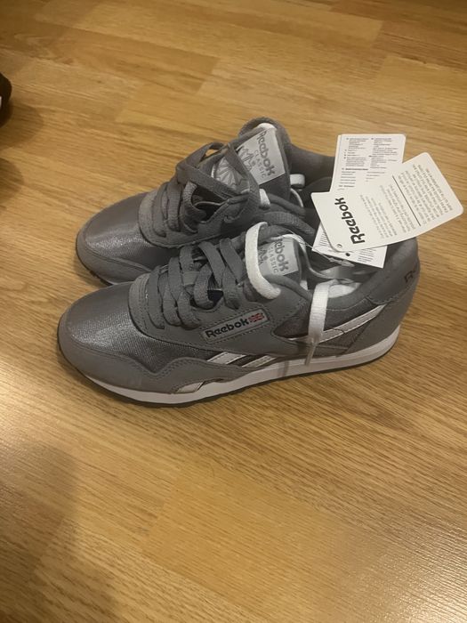 Adidasi Reebok copii