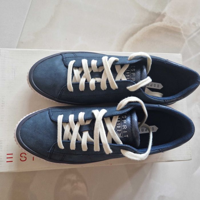 Нови кецове Esprit