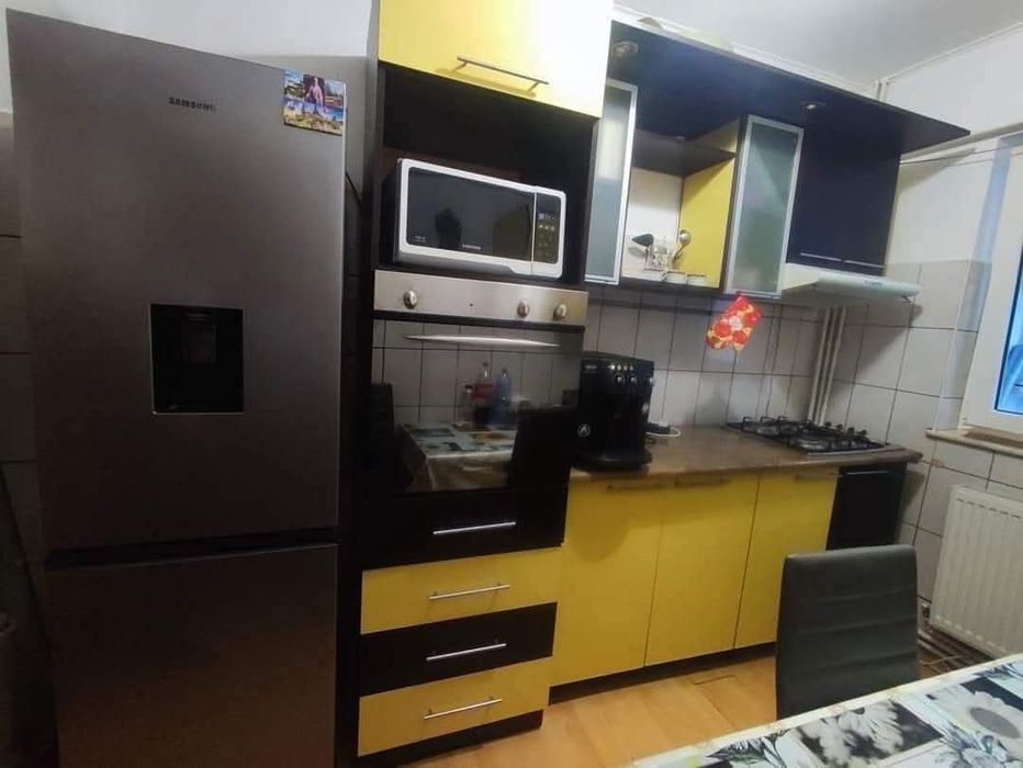 Vând apartament 2 camere