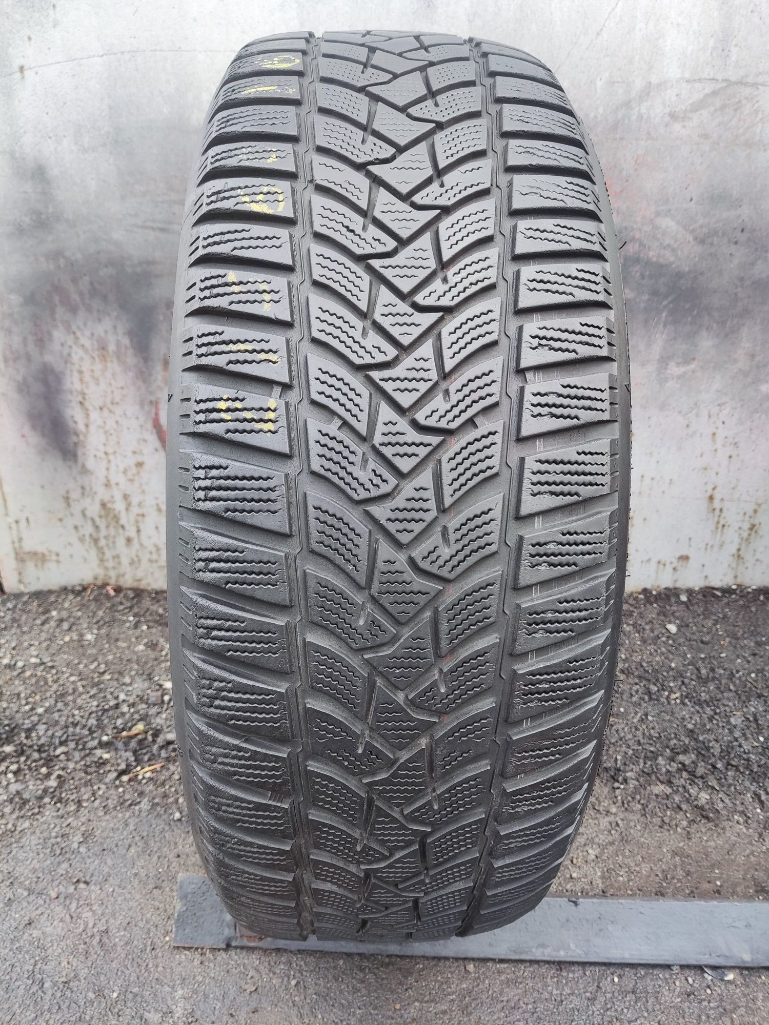 1бр.зимна гума 215/60/16 Dunlop Winter Sport 5
dot21
6.5mm
Добро състо