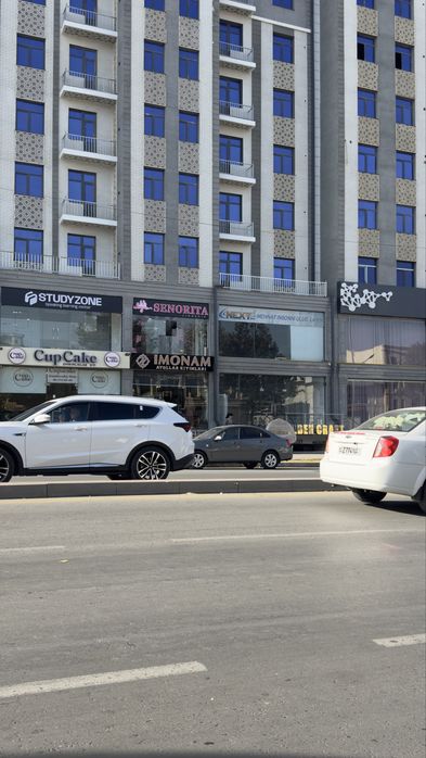 Tayyor SHAHAR markazida 30m2  joy ijaraga beriladi.