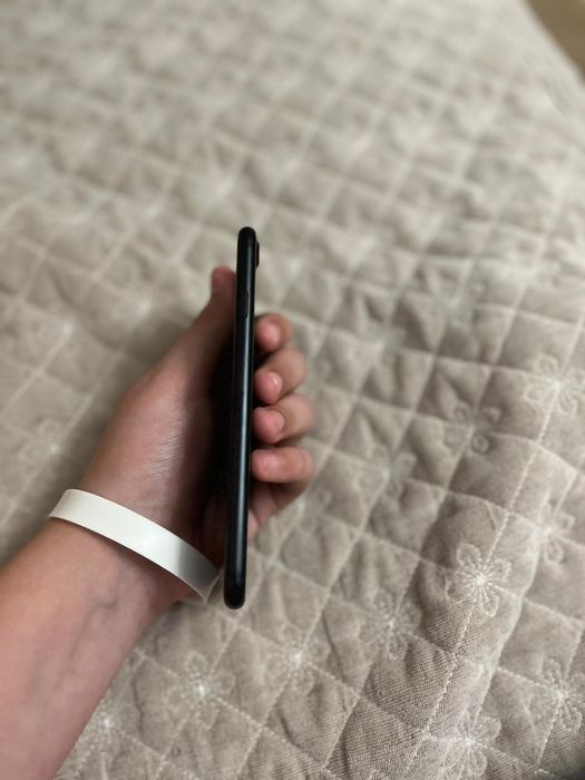 Продажа IPhone 7