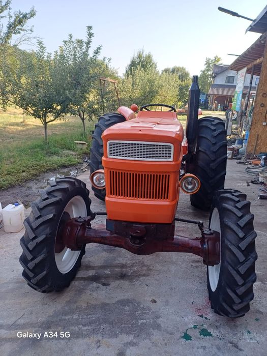 Vând tractor fiat 640 dtc