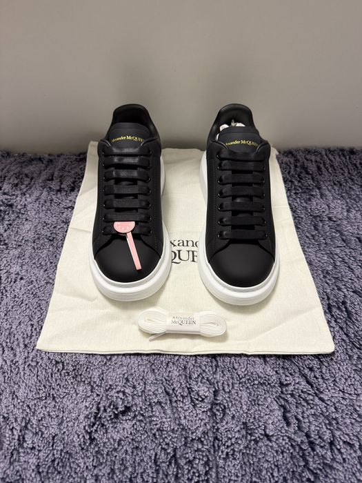 Alexander McQueen Black
