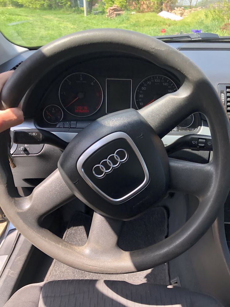 AUDI A4 2005. 1750 EURO