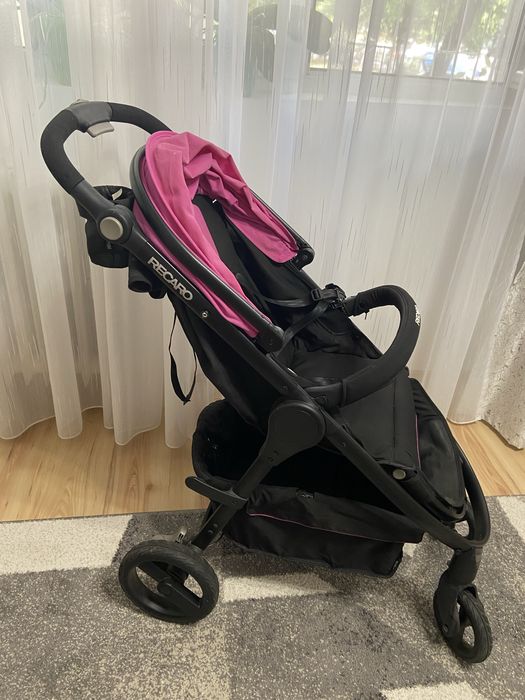 Recaro bine intretinut.