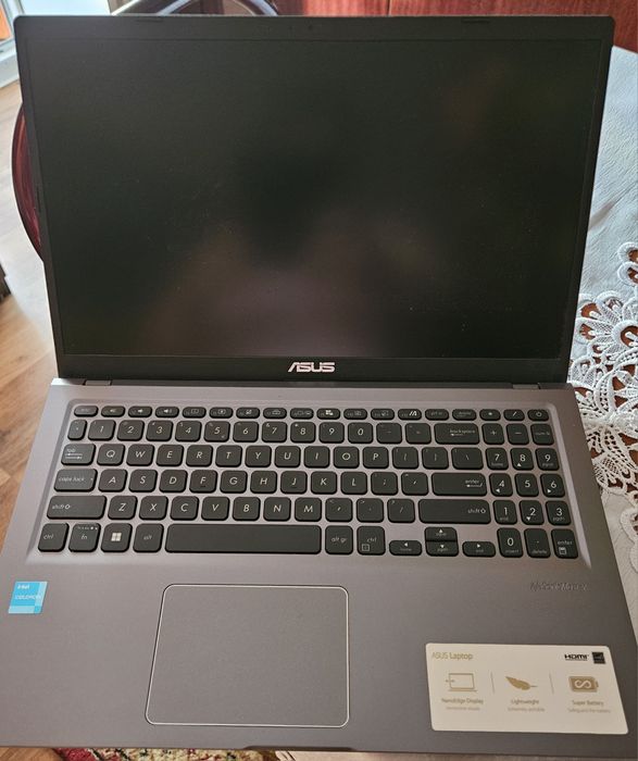 Laptop ASUS IntelCeleron N4500 pana la 2.8GHz, 15.6",8 GB Ram, 256 GB