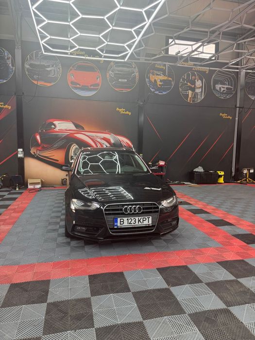 Audi A4 Avant 2.0 TDI-177 CP-S-Tronuc-Panoramic-2013