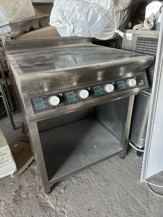 Продам индукционную плиту