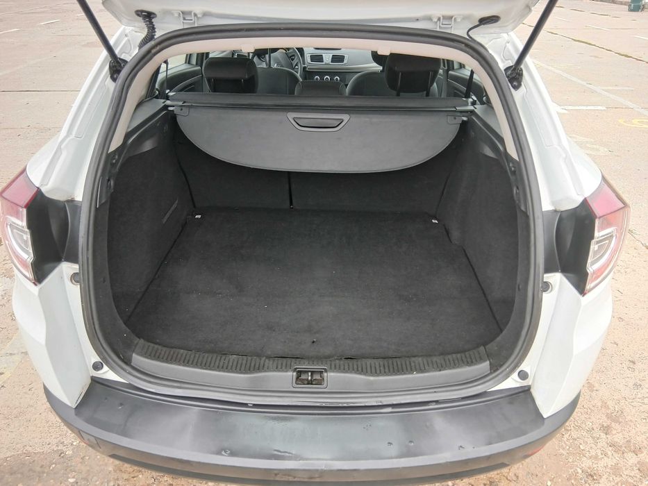 Renault Megane 2015 luna 11 euro 6