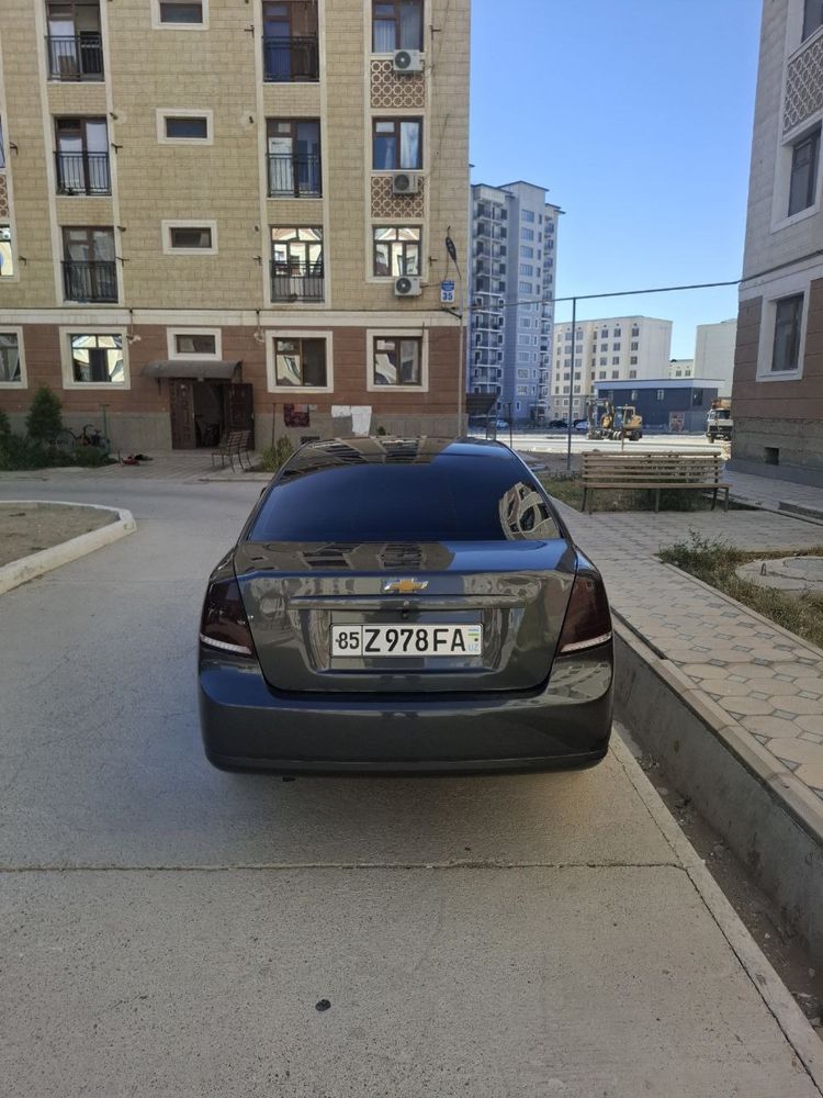 Gentra 1.5 srochno sotiladi