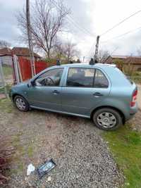 Skoda Fabia 2006 cutie manuală 1,2 benzină 153.000 km