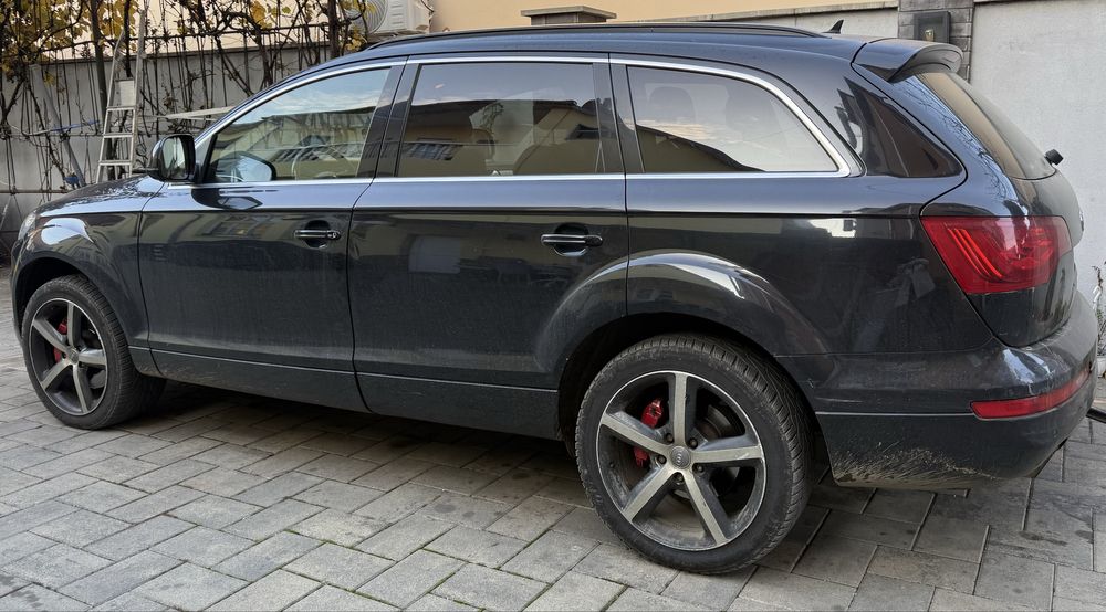 Vând Audi Q7 quattro impreuna cu alt audi radiat (PRETUL PT AMANDOUA)