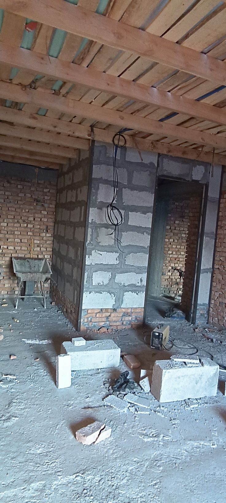 Полистроблок хар хил олчамда кесибериш хизмати билан.