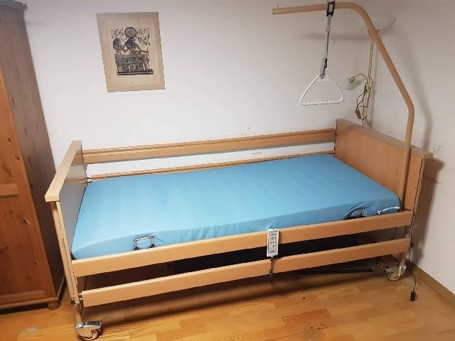 Pat electric și masă ptr persoane cu dizabilitati