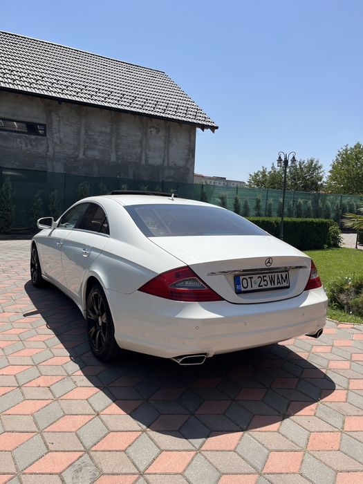 Mercedes-Benz CLS 320 / 350 CDI Facelift 2009 • V6