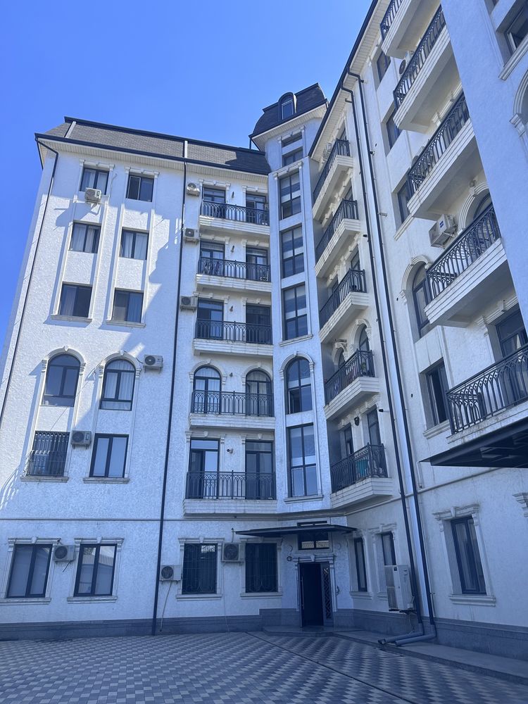 СРОЧНО ПРОДАЁТСЯ квартира на Юнус Абаде. Отличная локация