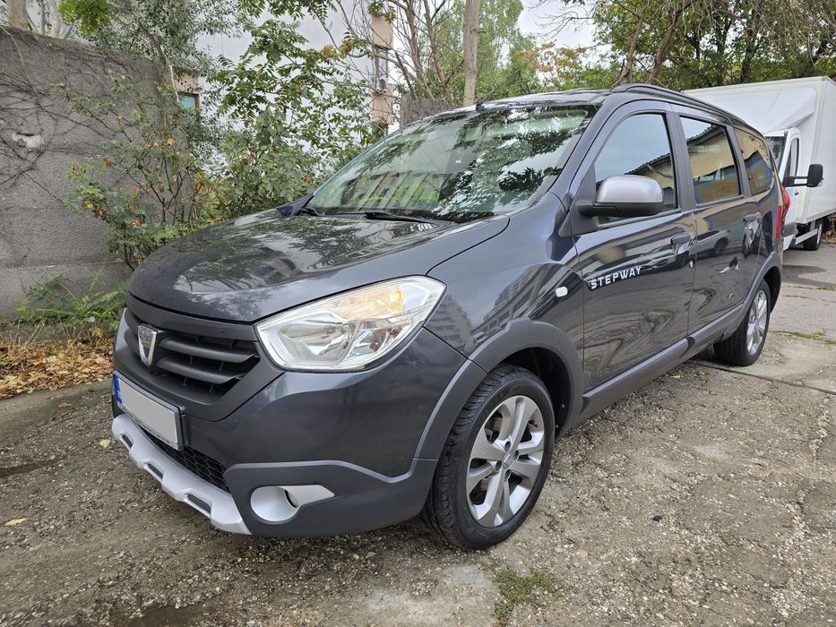 Dacia Lodgy Dacia Lodgy Stepway 7 Locuri 1.5dci/90cp 2017 EURO 6 TVA Deductibil