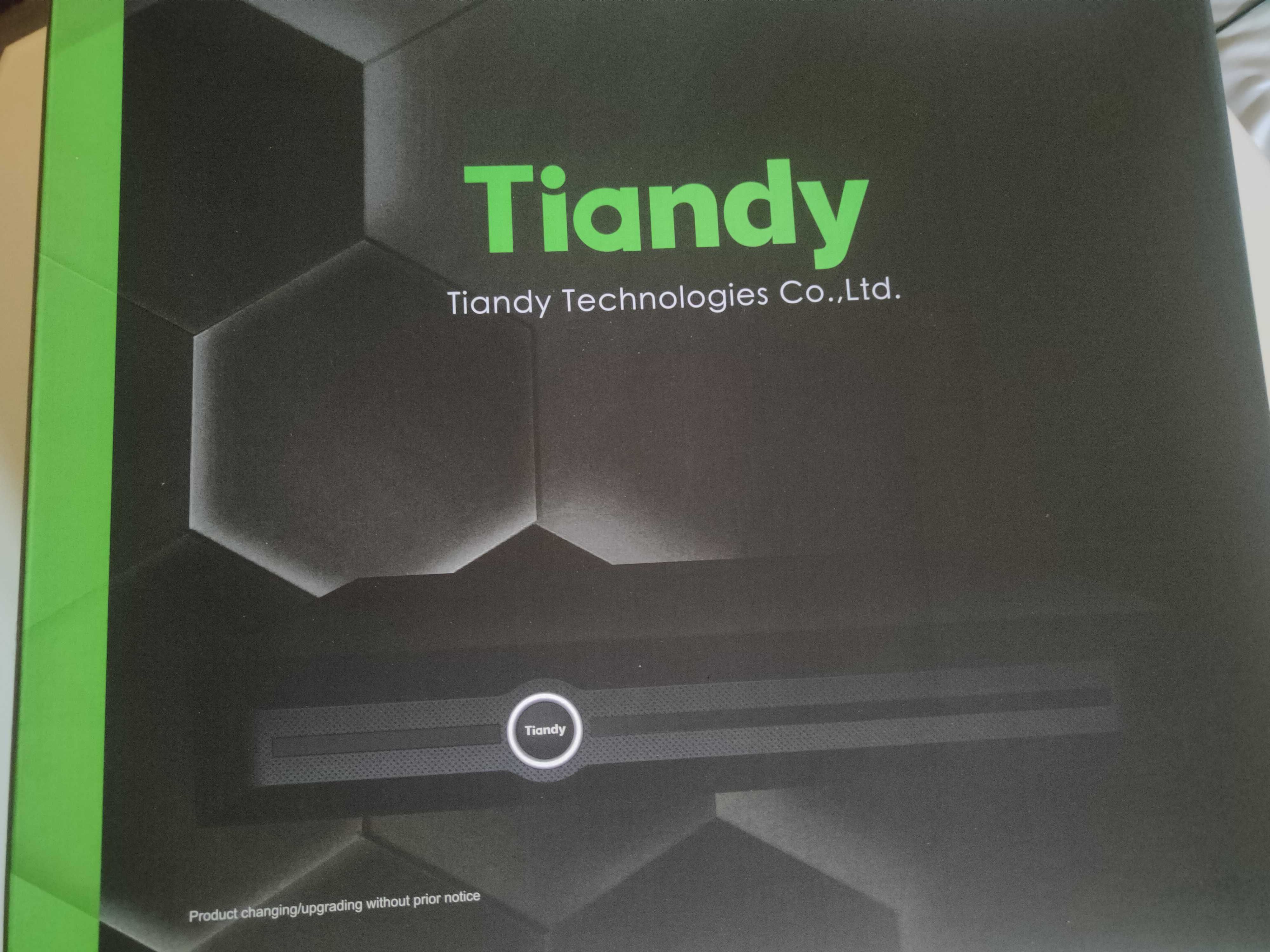 NVR Tiandy model R3432
