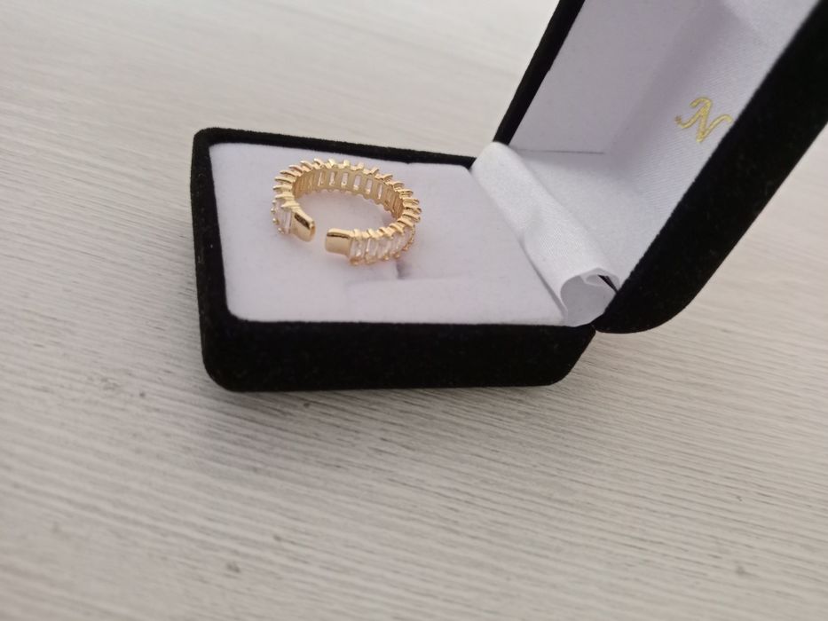 Продам новую бижутерию всё оптом цепочка кулон сережки 2 кольца