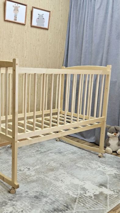 Продам детскую кроватку