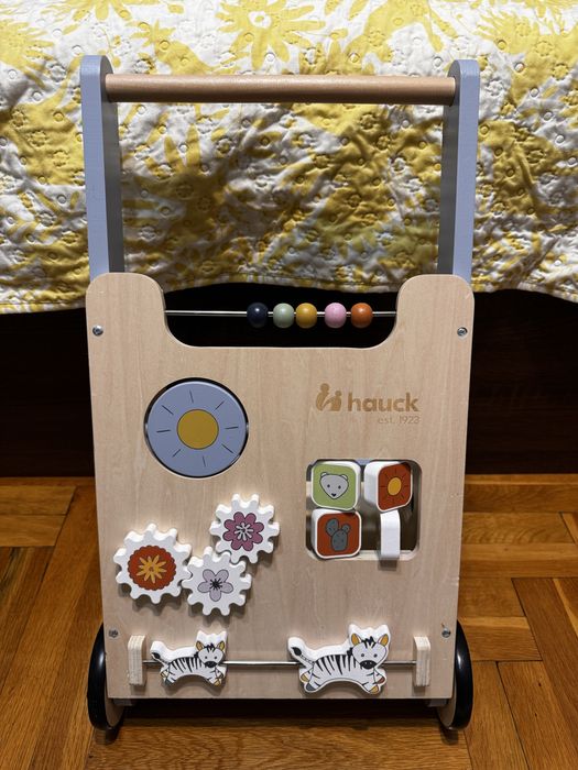 Дървена проходилка Hauck