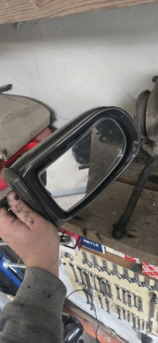 Части за мерцедес w210